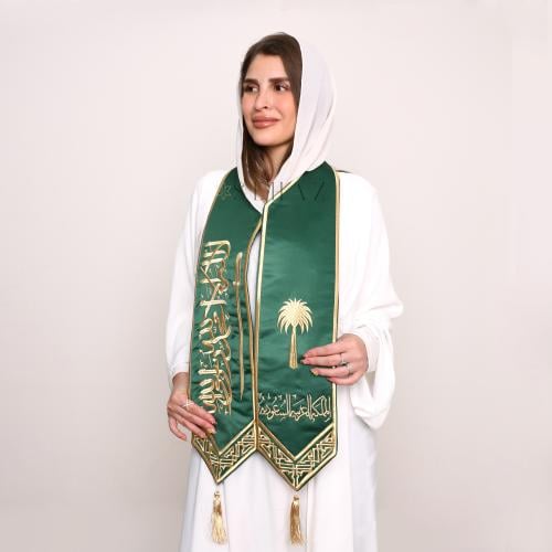 وشاح ساتان أخضر تطريز ذهبي فاتح