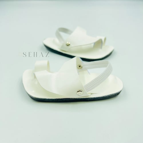 جزمات اطفال شرقي من شهر الى 3 سنوات