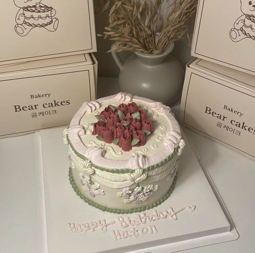 Vintage flower cake 6 inch