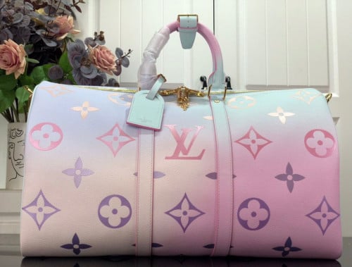 حقيبة سفر لويس فيتون