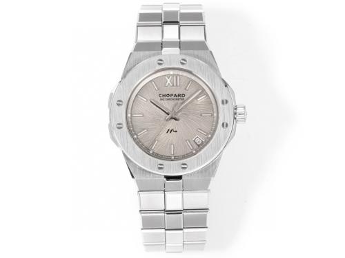 ساعة شوبارد