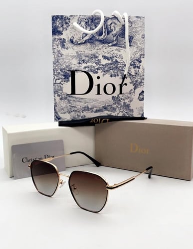 نظارت ديور الاصلي 2025