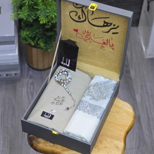 هدايا الشتاء للرجال – تنسيق في بوكس جلد ايطالي