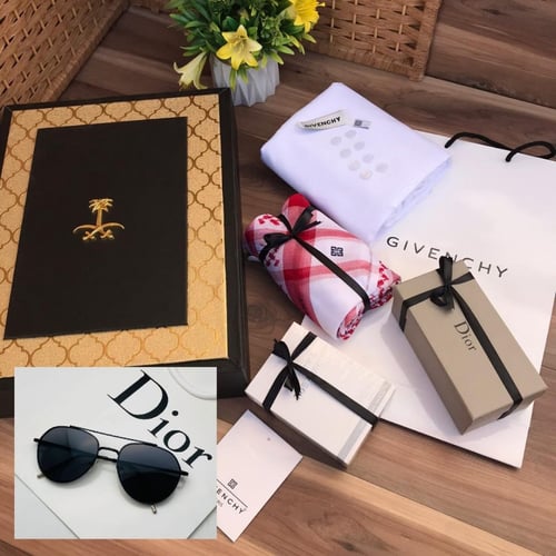 هدايا رجاليه - طقم ماركة جيفنشي