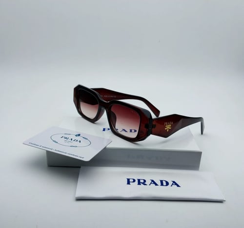 نظاره ماركة برادا الاصلية - تصميم عصري وأنيق