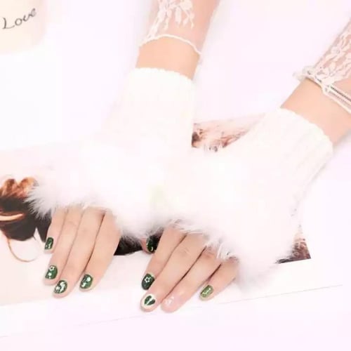 قفاز نسائي شتوي بدون اصابع