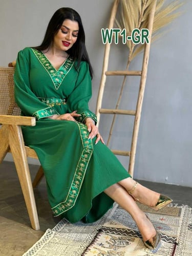 فستان اليوم الوطني للنساء