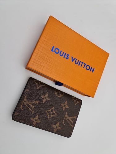 محفظة فخمة وانيقة ماركة لويس فيتون _متجر مون