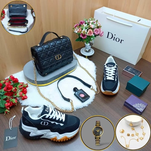 *جديدنا من ماركة ديور مع ملحقات الماركة _متجر مون