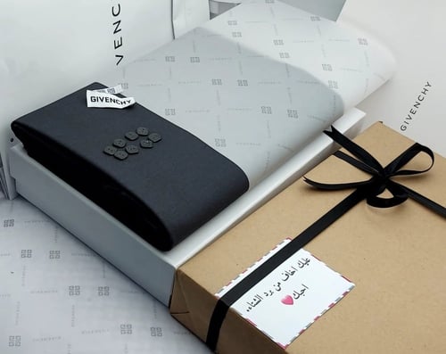 هدايا اقمشه رجاليه ماركه جيفنشي