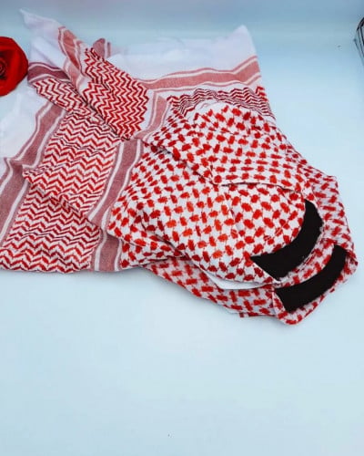 شماغ مع عقال و طاقيه مخيط معا بعض