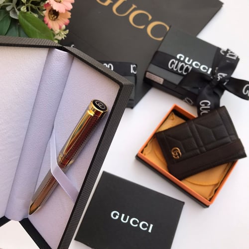 طقم من قوشي خامه جوده عاليه بوك قوشي خامه جوده عال...