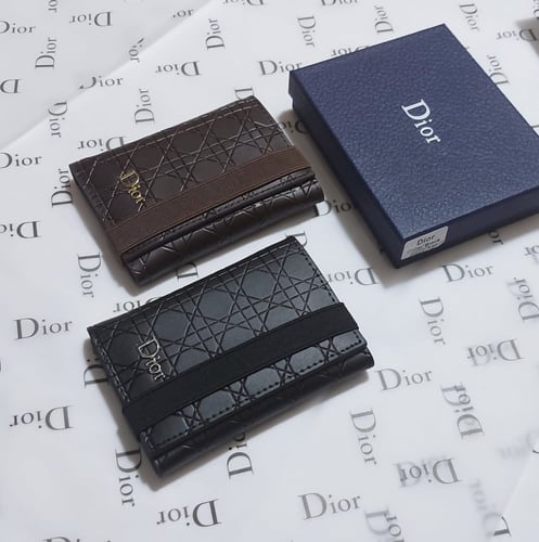 بوك ماركة ديور درجة اولى _متجر مون