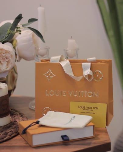 مجموعة إكسسوارات نسائي لويس فيتون _متجر مون