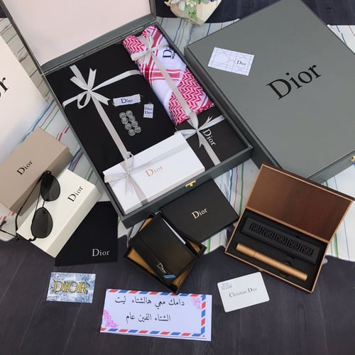 بوكسات ديور رجالية أجمل هدية لشخص تحبه