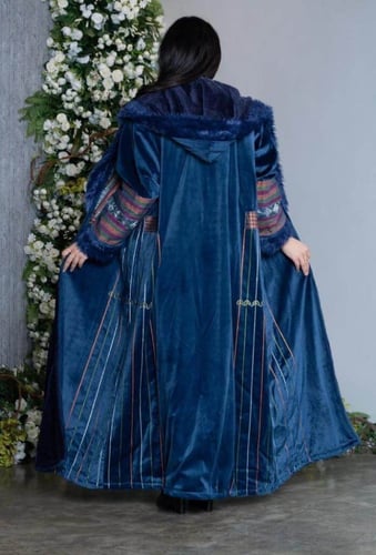 فروه سدو عسري مخمل اسود