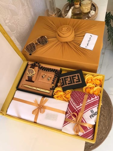 هدايا رجالية فخمة ماركة فندي
