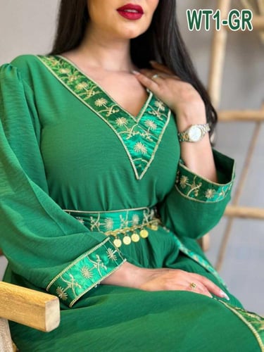 فستان اليوم الوطني للنساء