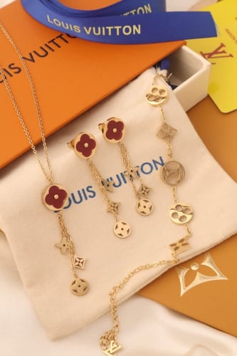 مجموعة إكسسوارات نسائي لويس فيتون _متجر مون