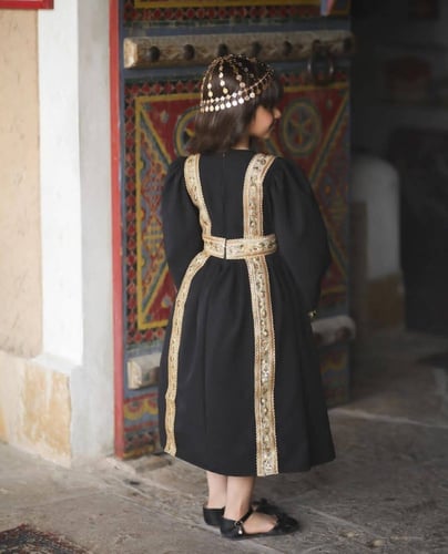 فستان يوم التاسيس بالاسم _ متجر مون