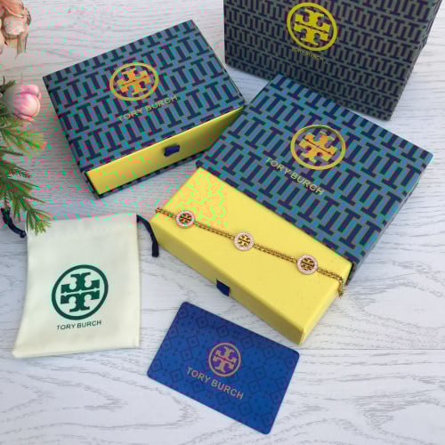 اسوارة نسائية ماركة توري بورش مع ملحقات الماركة