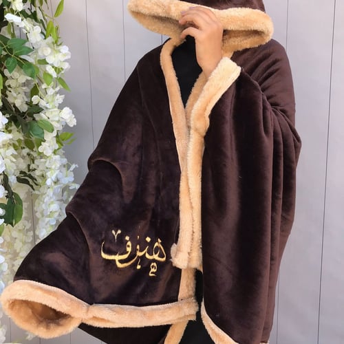 فروة شتوية متوفرة جميع الالوان مع طاقية