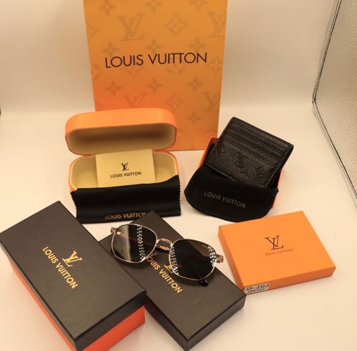 طقم لويس فيتون | هدية رجالية ماركة (نظارة وبوك)