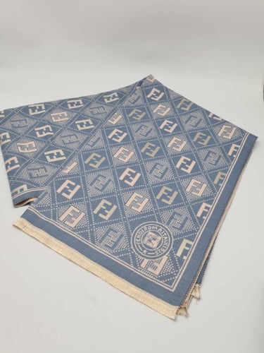 سكارف ماركة فندي الاصلي