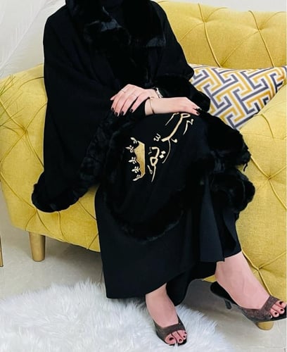 شالات شتوية نسائي صوف مع تطريز بالاسم