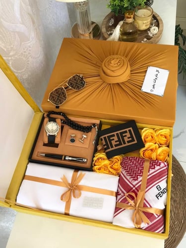 هدايا رجالية فخمة ماركة فندي