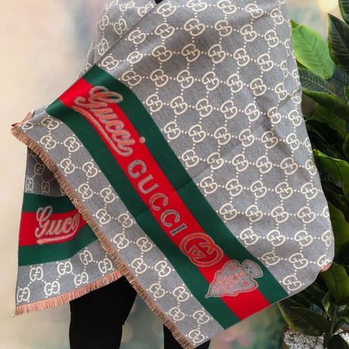 سكارف نسائية ماركة قوتشي الأصلية