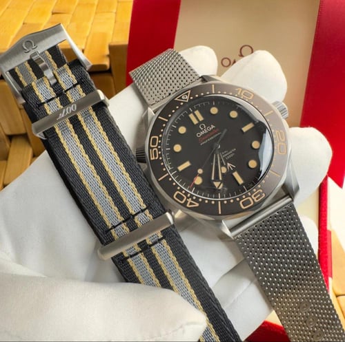 أوميغا سي ماستر بروفيشنال دايفر 300M 007 | ماستر ك...