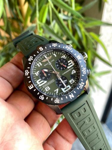 بريتلينغ اندورانس برو أخضر هاي كواليتي