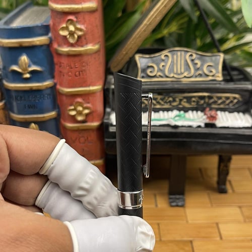 قلم أقنر فاشن بولبوينت | فرار