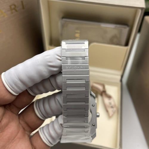 بولغاري اوكتو فينيسيمو اكسترا ثين ماستر كواليتي