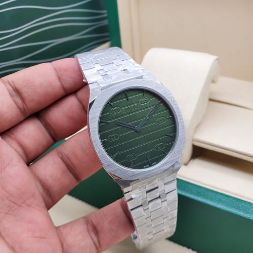 ساعة غوتشي GUCCI 25H الجديدة