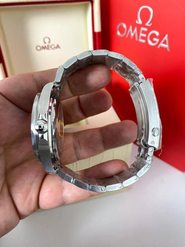 أوميغا سي ماستر دايفر 300م رصاصي ماستر كواليتي