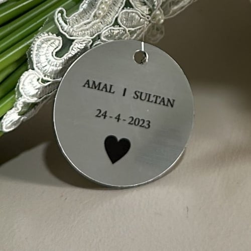 لوقو دائري أو مربع