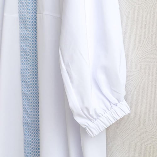 طقم سجادة صلاة طبية مع شرشف - سماوي