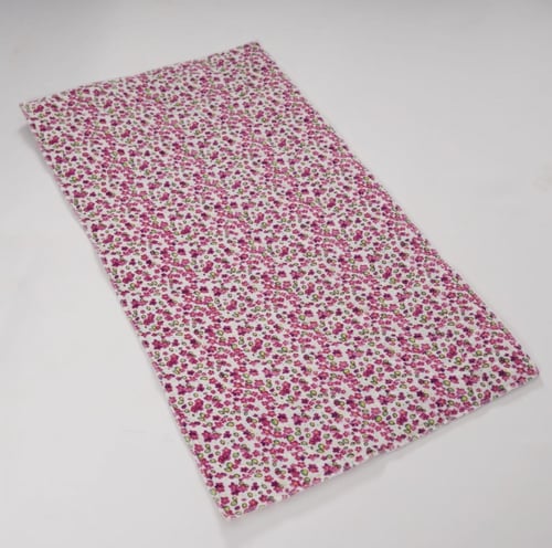 طقم سجادة صلاة اطفال قطعتين - مشجر احمر