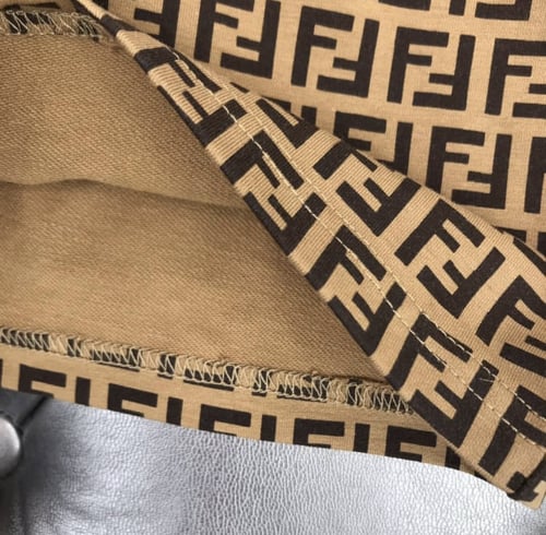 بدلة فندي ولادي قطعتين برسومات