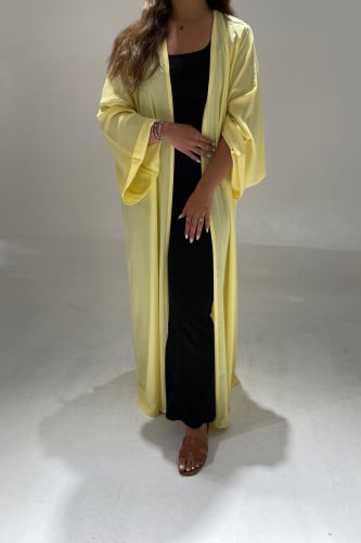 عباية لون اصفر فاتح مع طرحه بنفس اللون