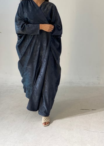 عبايه صيفيه حرير مشجر رمادي غامق