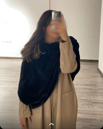 عباية شتويه مع شال فرو