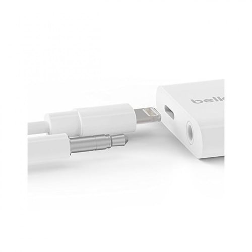 محول ايفون مدخل اوكس وايفون Belkin