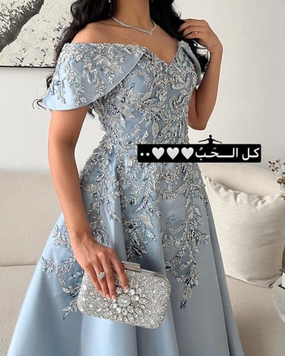 فستان عنقاء