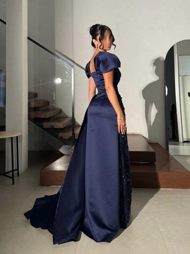 فستان نيهان