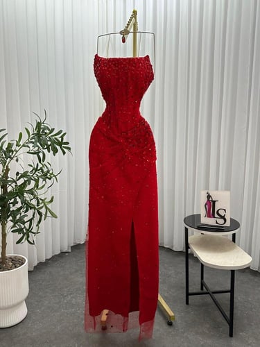 فستان ناريا