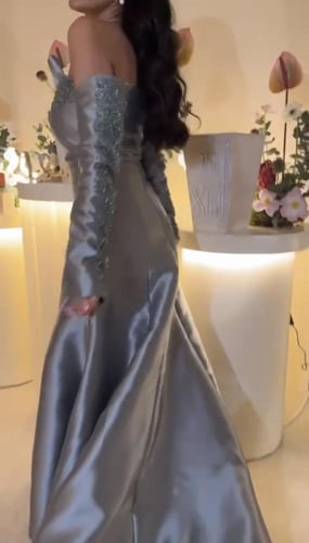 فستان الهام