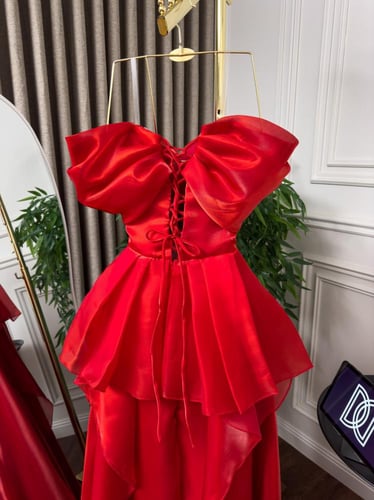 فستان داينرا